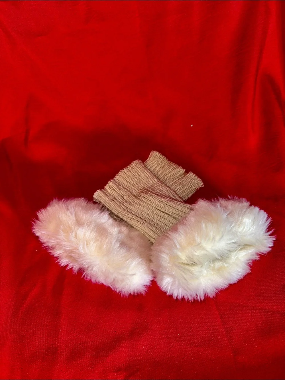 Faux Fur Trim Knit Wrist Warmers - Cream